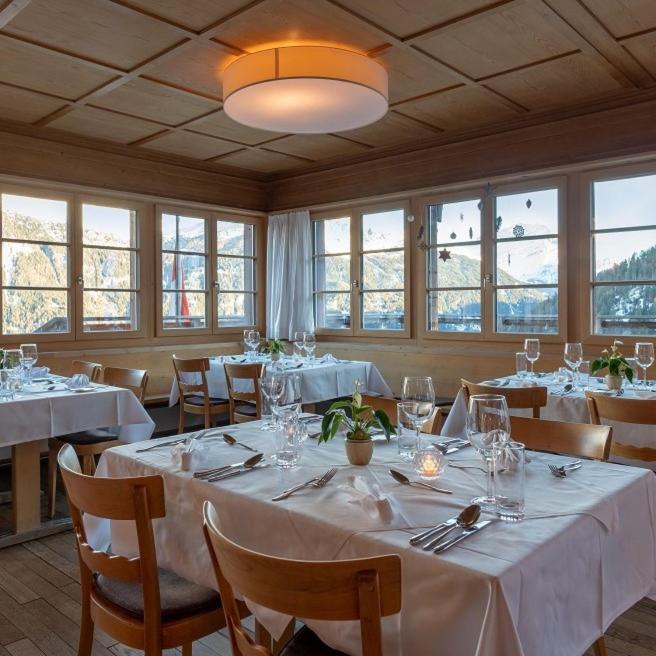 Hotel Restaurant Capricorns Casti-Wergenstein Buitenkant foto