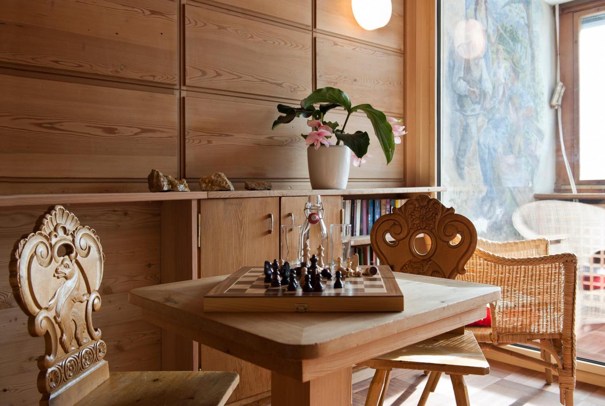 Hotel Restaurant Capricorns Casti-Wergenstein Buitenkant foto